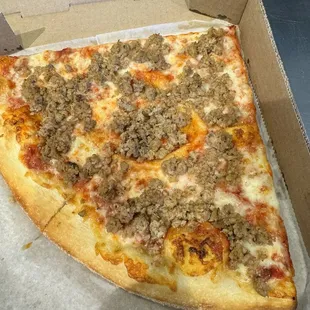 Crumbled sausage slice special, they also have sliced sausage on request
