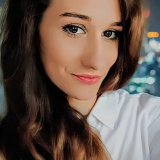 Marisa F.