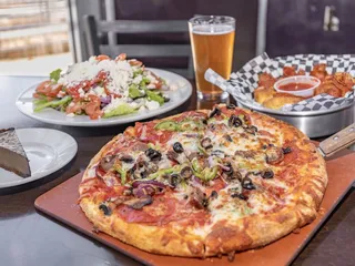 Double D's Sourdough Pizzeria & Taphouse