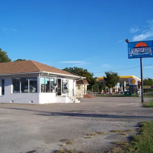 Boat Trailer Service, 3306 North Military Hwy, Norfolk, Va. 23518 in front of the Norfolk International Airport