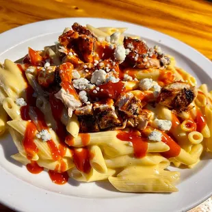Buffalo Chicken Mac &amp; Cheese 8/10
