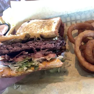 BBQ Bacon Cheeseburger