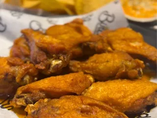 Birdies Grill House and Sports Bar