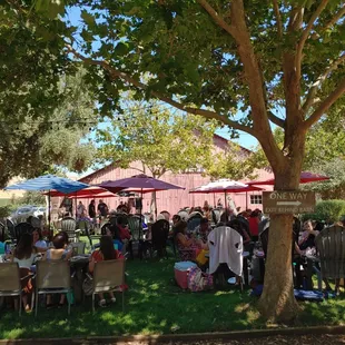 Saturday afternoon crowd