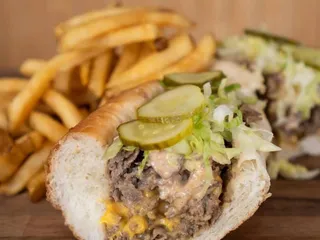 Lefty's Cheese Steaks - Auburn Hills