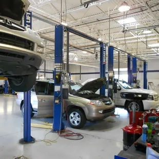 Here at Bob Howard Acura, we have everything we need to leave your car as good as new!