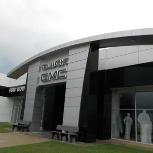 Welcome to Bob Howard Buick GMC- Oklahoma City, Oklahoma