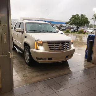 I would never trust anyone but Reggie with my wife's vehicle.