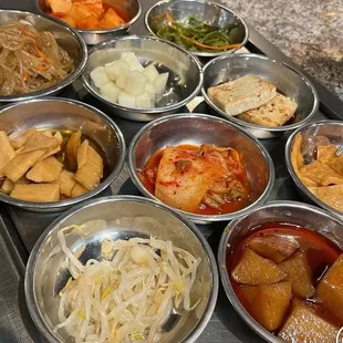Lots of side dishes