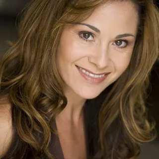 Estrella T.