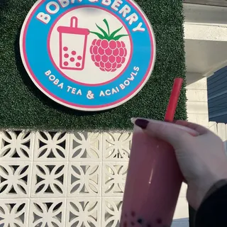 Strawberry Milk Tea ( NON DAIRY)