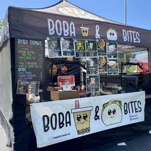 04.17.22 at Mahany Park Farmers Market