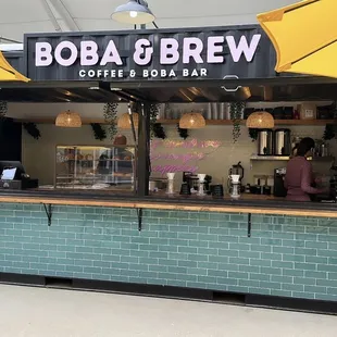 the outside of a coffee shop