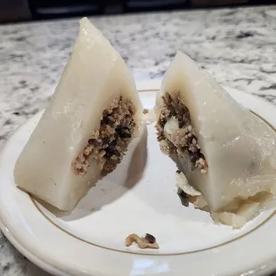 Pyramid Dumpling