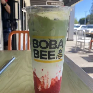 Strawberry Matcha Latte(Large)