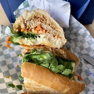 B5. Vegetarian Banh Mi ( Ham Chay)