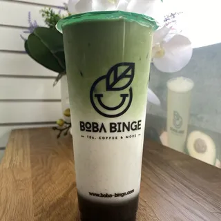 Sesame Matcha Latte (Seasonal)