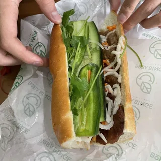 B2. Grilled Pork Banh Mi