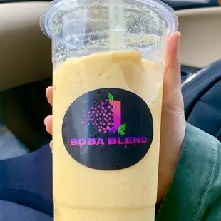 Mango Smoothie w/ Boba Pearls