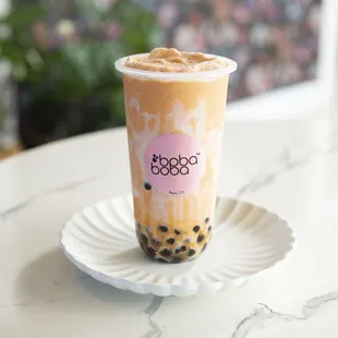 Thai tea slush with boba