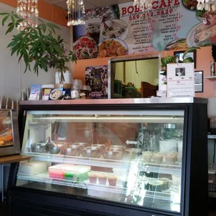 The check out to pay for your food with the affordable prices