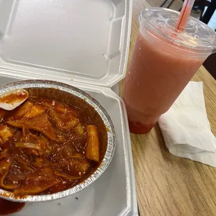 Spicy rice cakes and a strawberry boba smoothie