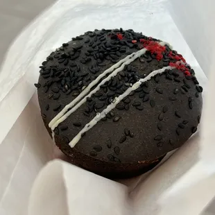 Sesame Mochi Muffins