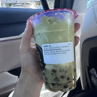 Matcha Swirl Smoothie