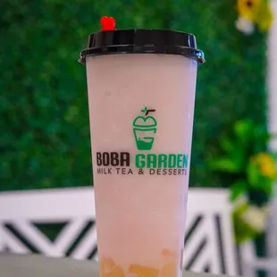 Pink Lychee Cloud Smoothie, Super Refreshing! Get it with our Lychee Popping Boba
