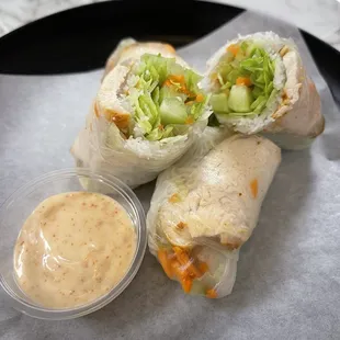 Best chicken shrimp spring rolls ever!!