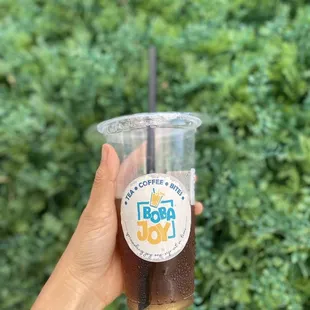 Iced black tea, no boba, no sweetener.