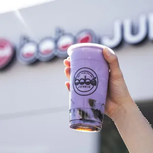 Icy Taro Smoothie with herbal grass jelly in the sun