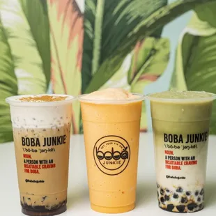 House Coffee, Milky Papaya Smoothie, and Matcha Latte