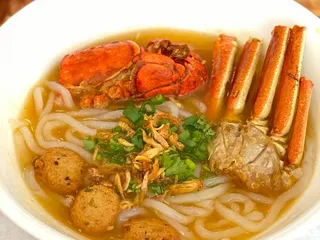 Que Ta Banh Canh Trang Bang - Udon Noodle Soup