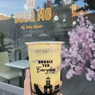 Oreo swirl milk tea with boba