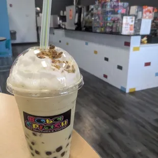 Pistachio boba shake