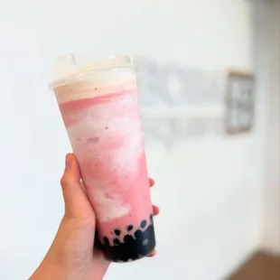 Add cheese foam to twist up your smoothies!