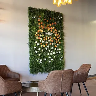 Seating and insta wall