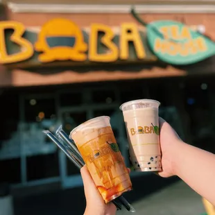 Brown Sugar Milk Tea w/Egg Pudding &amp; Lavendar Milk Tea w/Boba