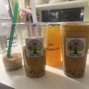 Brown sugar, black tea, 2 Thai teas with brown sugar tapioca valls. And 1 passion fruit.