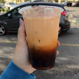 Regular Thai tea with coffee jelly