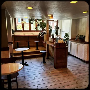 Seating area (there's also a long table not pictured)