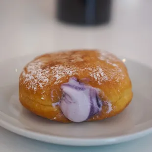 Ube Donut - IG: @nelson_eats