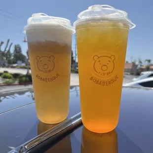 Peach Cheese White Peach Oolong Tea and Passion Fruit Green Tea