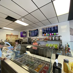 Boba bar and menu from entry.