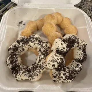 Oreo Mochi Donut