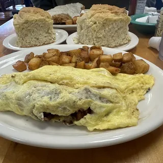 MeatLover's Omelette