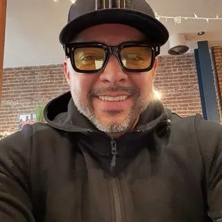Carlos B.