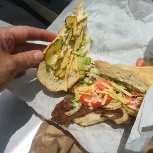 Steak (palomilla) sammich interior with extra pickles