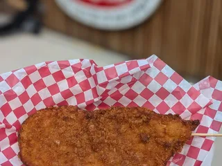 Benjie’s MunchTruck at Hops & Hounds